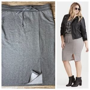NEW Torrid gray casual pencil skirt